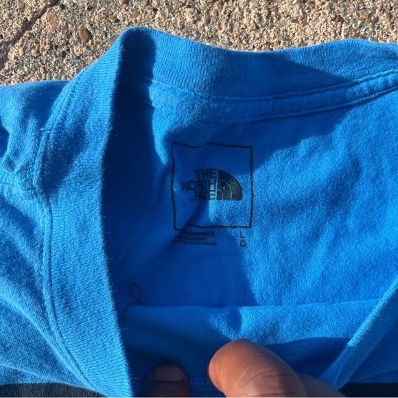 The North Face Men's Vibrant Blue Tee - Picture 3 of 4